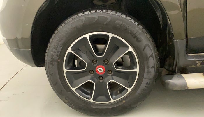 2018 Renault Duster RXS CVT, Petrol, Automatic, 25,066 km, Left Front Wheel