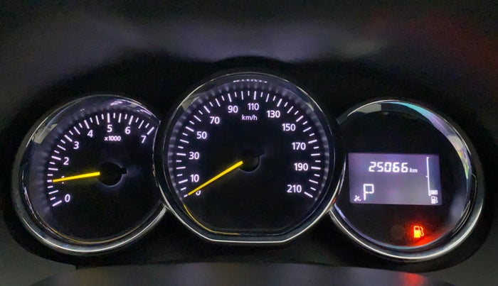 2018 Renault Duster RXS CVT, Petrol, Automatic, 25,066 km, Odometer Image