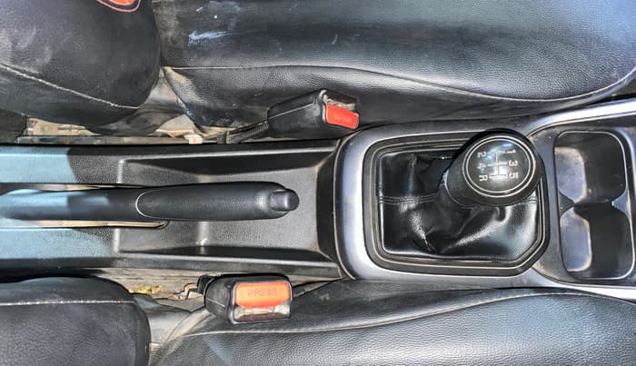 2022 Maruti IGNIS SIGMA 1.2, Petrol, Manual, 81,393 km, Gear Lever