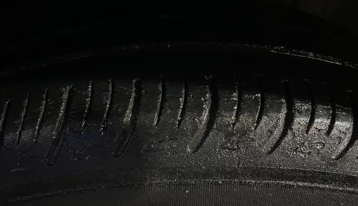 2022 Maruti IGNIS SIGMA 1.2, Petrol, Manual, 81,393 km, Left Front Tyre Tread