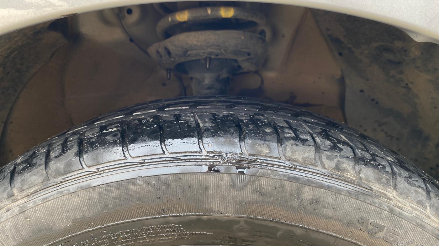 2020 Hyundai AURA SX 1.2, Petrol, Manual, 12,732 km, Right Front Tyre Tread