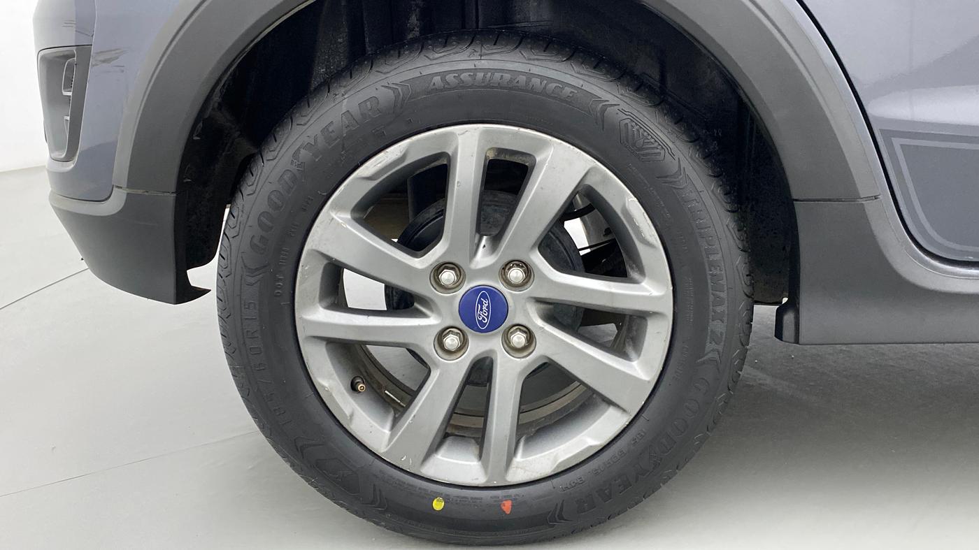 2018 Ford FREESTYLE TITANIUM PLUS 1.2 PETROL, Petrol, Manual, 76,196 km, Right Rear Wheel