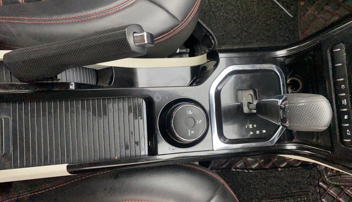 2020 Tata NEXON XZA PLUS (O) PETROL DUAL TONE, Petrol, Automatic, 17,597 km, Gear Lever