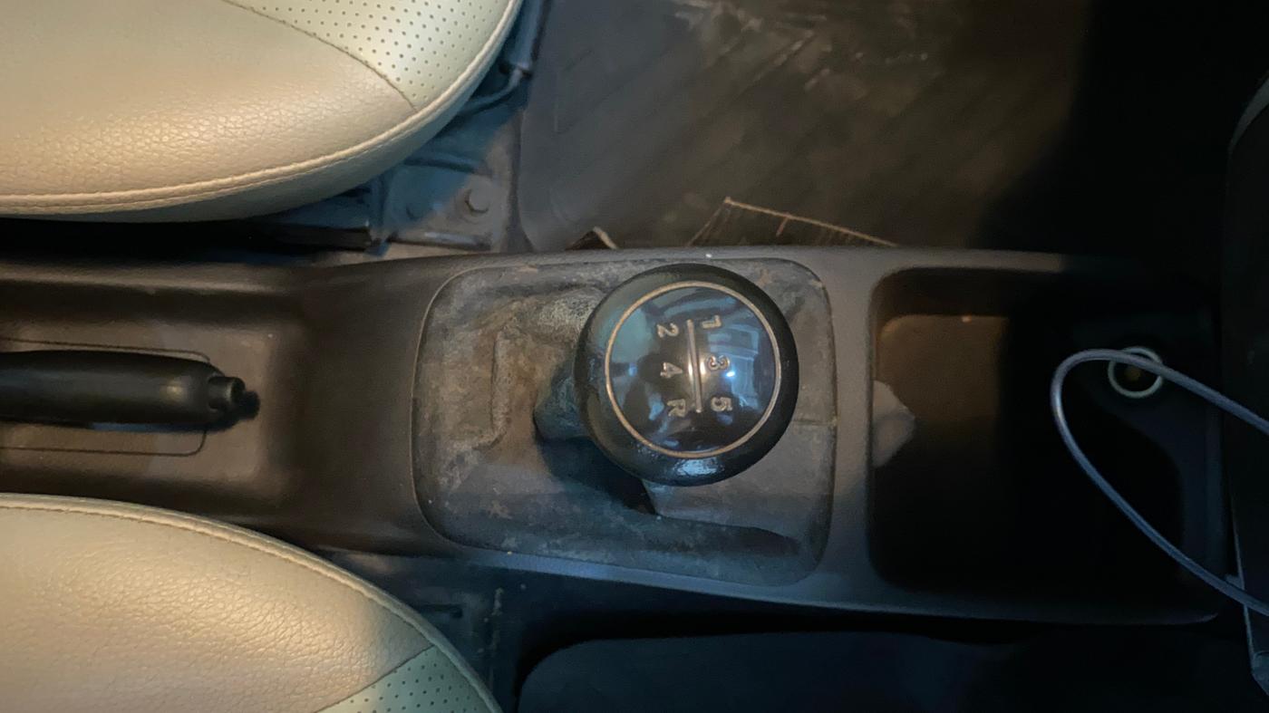 2017 Hyundai Eon ERA +, Petrol, Manual, 43,189 km, Gear Lever