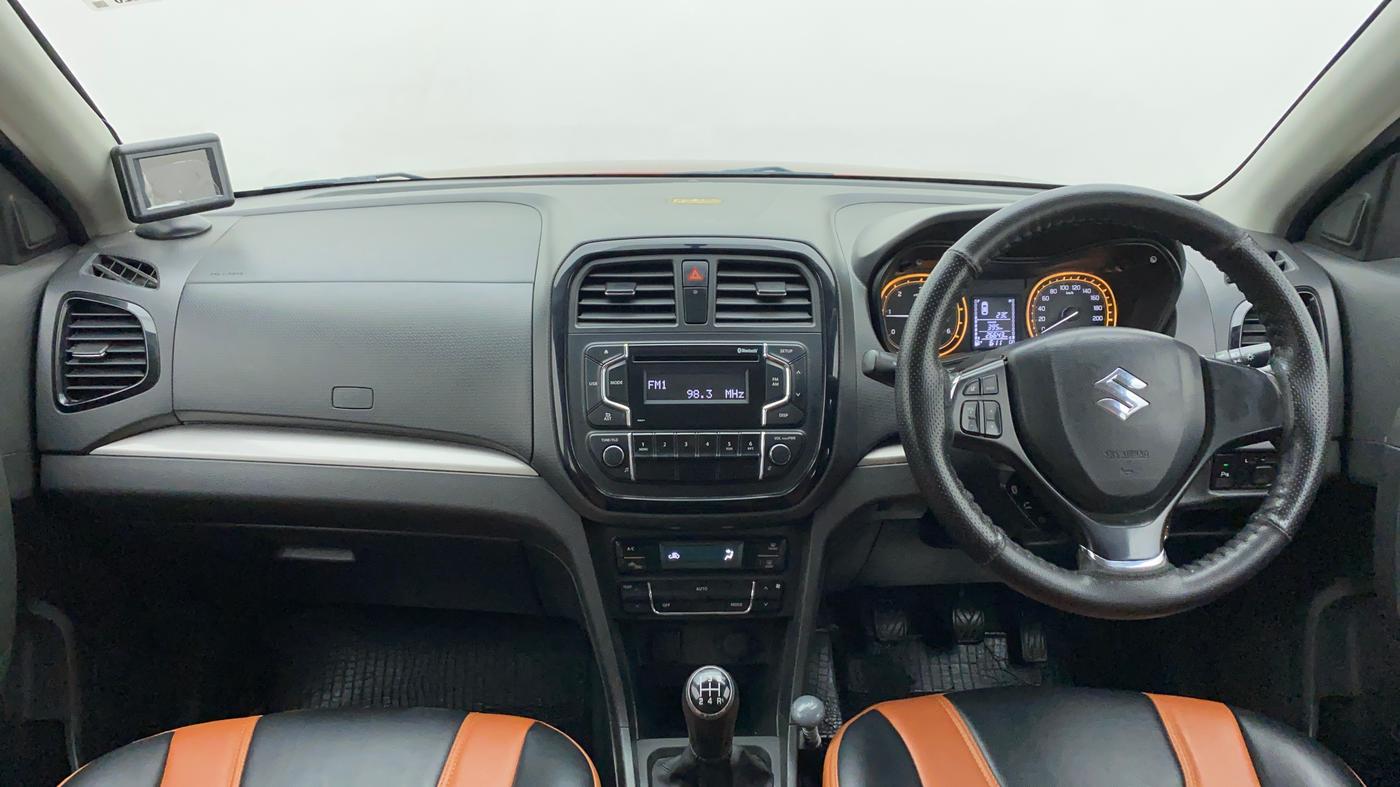 2016 Maruti Vitara Brezza ZDI, Diesel, Manual, 26,786 km, Dashboard