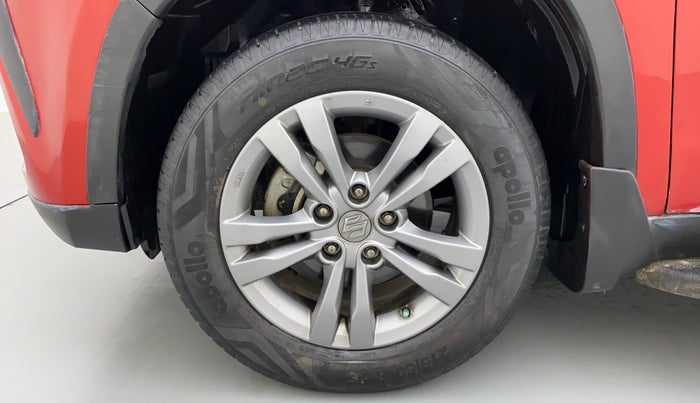 2016 Maruti Vitara Brezza ZDI, Diesel, Manual, 26,786 km, Left Front Wheel