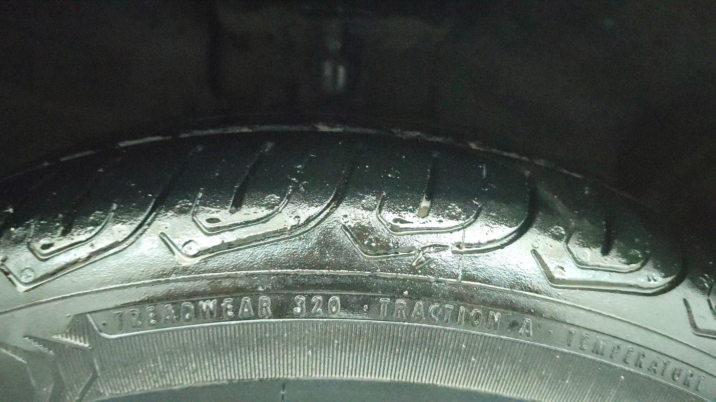 2020 Ford FREESTYLE TITANIUM PLUS 1.5 DIESEL, Diesel, Manual, 77,182 km, Right Front Tyre Tread