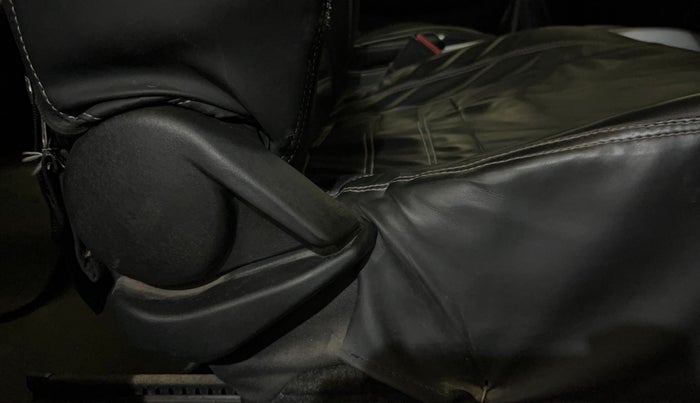 2016 Maruti Baleno DELTA PETROL 1.2, Petrol, Manual, 71,356 km, Driver Side Adjustment Panel