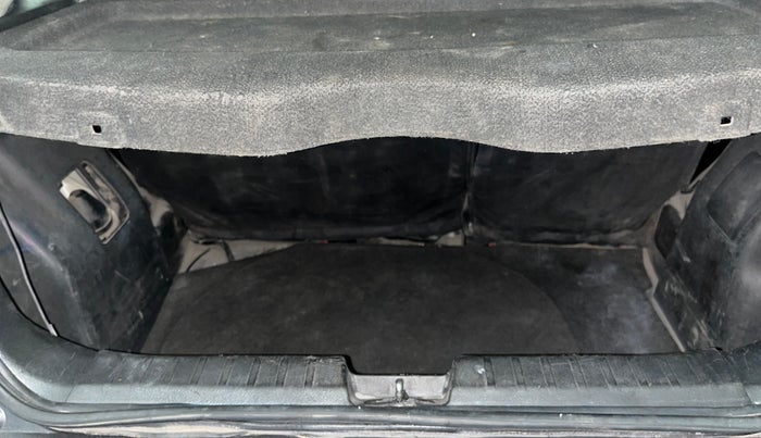 2016 Maruti Baleno DELTA PETROL 1.2, Petrol, Manual, 71,356 km, Boot Inside