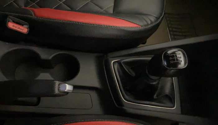 2015 Hyundai Elite i20 MAGNA 1.2, Petrol, Manual, 59,512 km, Gear Lever