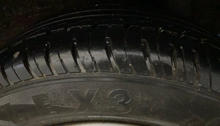 2015 Hyundai Elite i20 MAGNA 1.2, Petrol, Manual, 59,512 km, Left Rear Tyre Tread