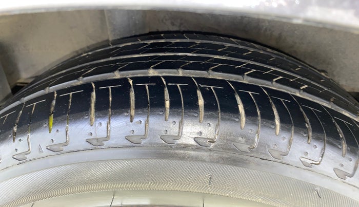 2017 Honda City 1.5L I-VTEC VX CVT, Petrol, Automatic, 92,777 km, Right Rear Tyre Tread