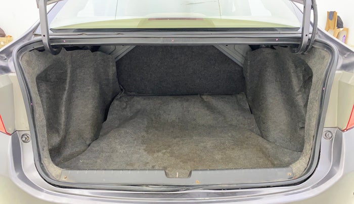 2017 Honda City 1.5L I-VTEC VX CVT, Petrol, Automatic, 92,777 km, Boot Inside