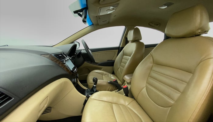 2016 Hyundai Verna FLUIDIC 4S 1.6 VTVT SX, Petrol, Manual, 57,251 km, Right Side Front Door Cabin