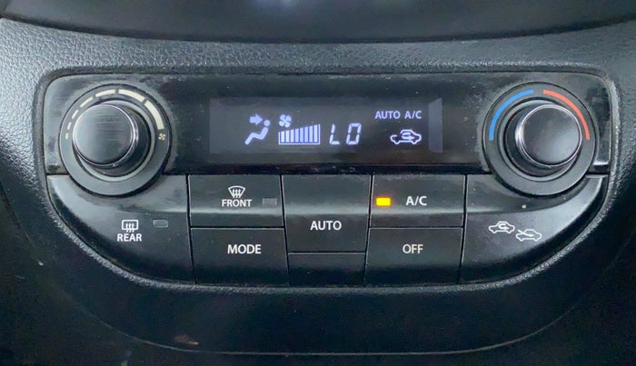 2019 Maruti XL6 ALPHA SHVS  MT, Petrol, Manual, 18,136 km, Automatic Climate Control