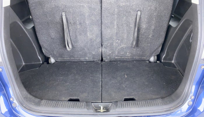2019 Maruti XL6 ALPHA SHVS  MT, Petrol, Manual, 18,136 km, Boot Inside