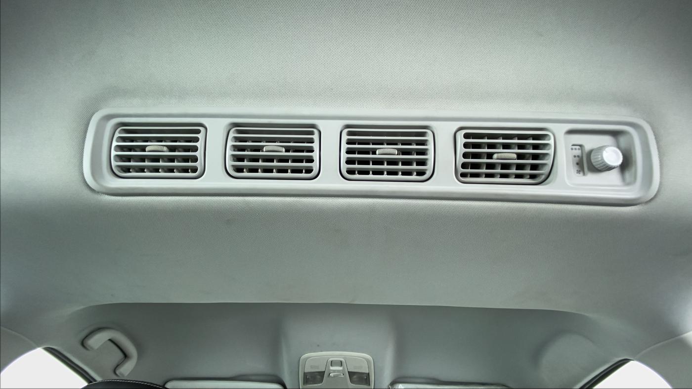 2019 Maruti XL6 ALPHA SHVS  MT, Petrol, Manual, 18,136 km, Rear AC Vents