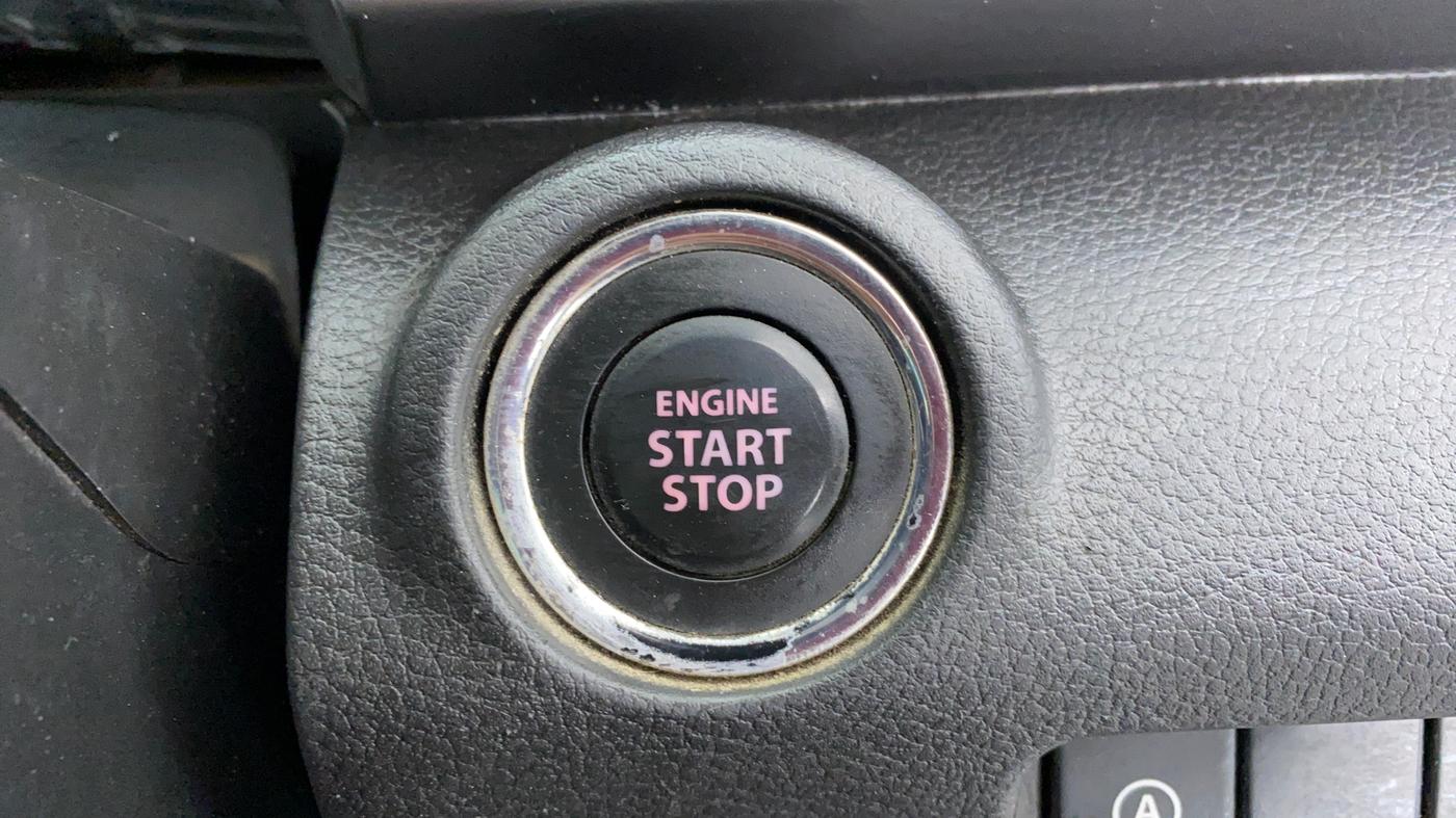 2019 Maruti XL6 ALPHA SHVS  MT, Petrol, Manual, 18,136 km, Keyless Start/ Stop Button
