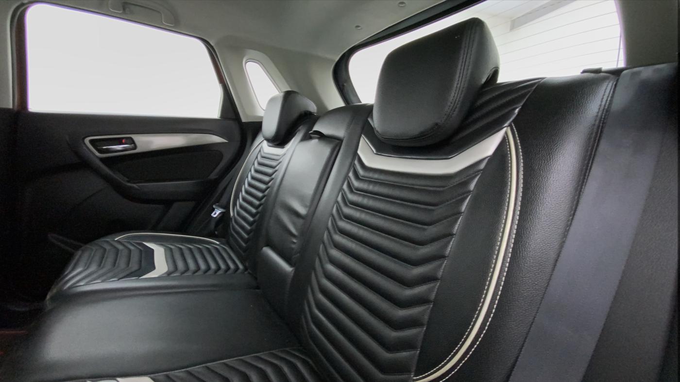2018 Maruti Vitara Brezza ZDI+ DUAL TONE AMT, Diesel, Automatic, 60,702 km, Right Side Rear Door Cabin