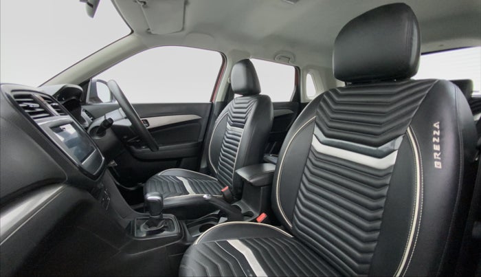 2018 Maruti Vitara Brezza ZDI+ DUAL TONE AMT, Diesel, Automatic, 60,702 km, Right Side Front Door Cabin