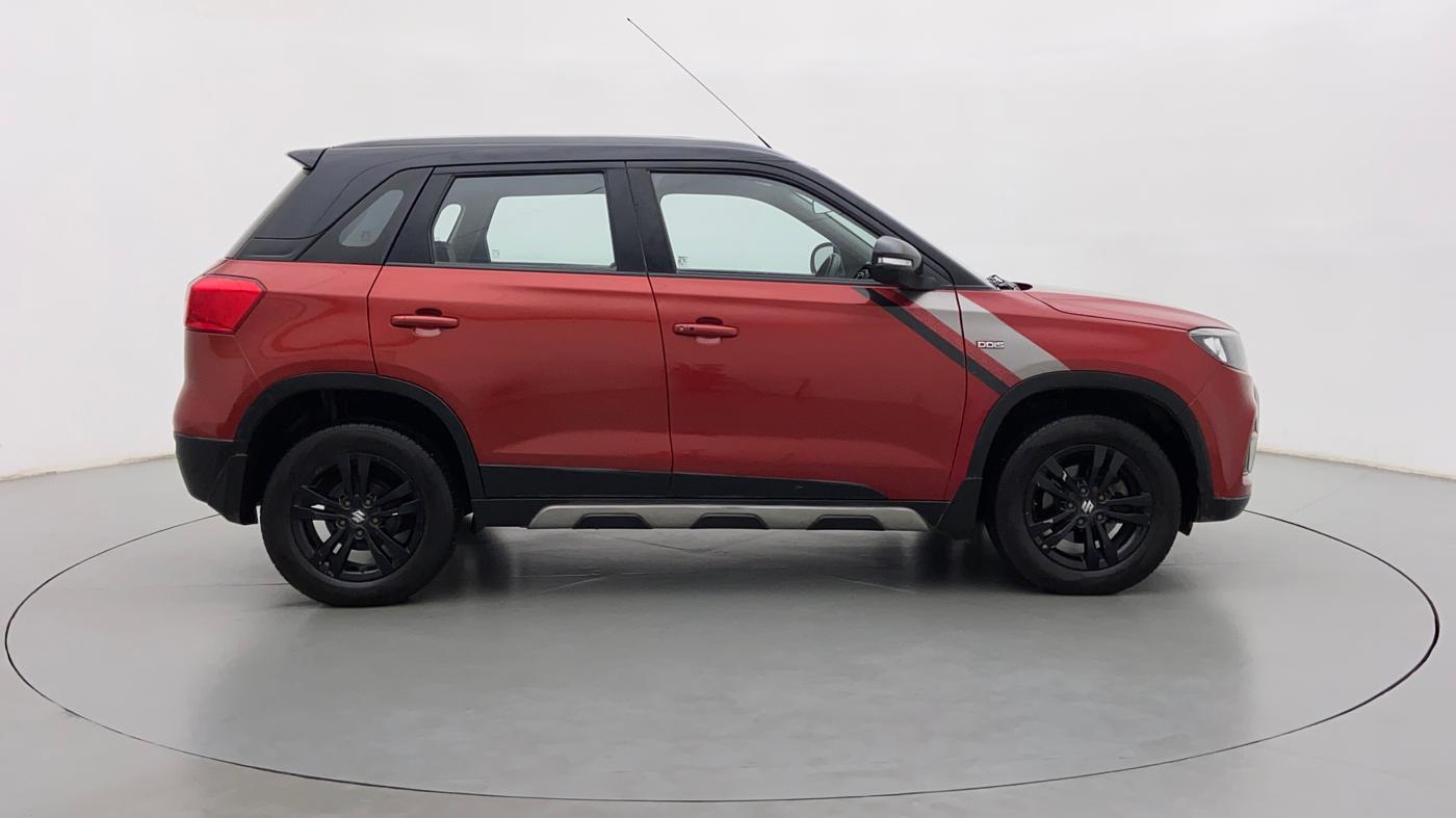 2018 Maruti Vitara Brezza ZDI+ DUAL TONE AMT, Diesel, Automatic, 60,702 km, Right Side