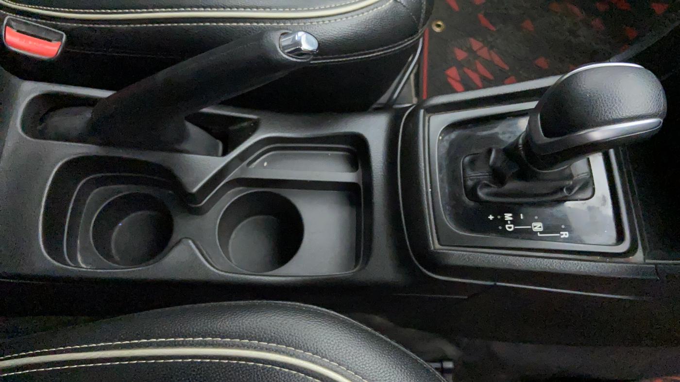 2018 Maruti Vitara Brezza ZDI+ DUAL TONE AMT, Diesel, Automatic, 60,702 km, Gear Lever