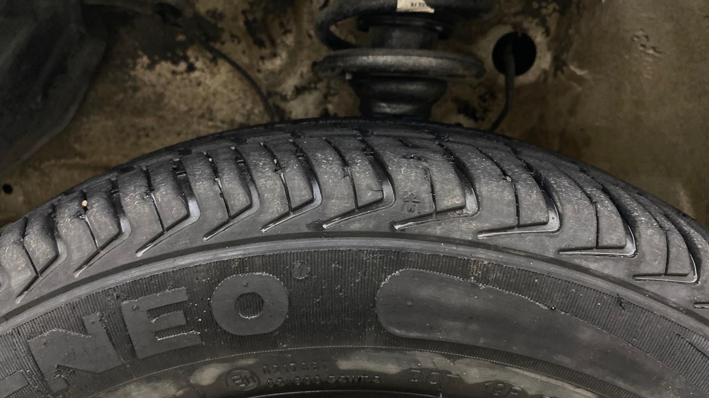 2023 Maruti Alto K10 VXI PLUS, Petrol, Manual, 55,467 km, Left Front Tyre Tread