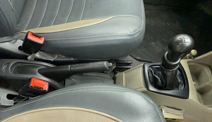 2015 Maruti Alto K10 LXI, CNG, Manual, 51,489 km, Gear Lever