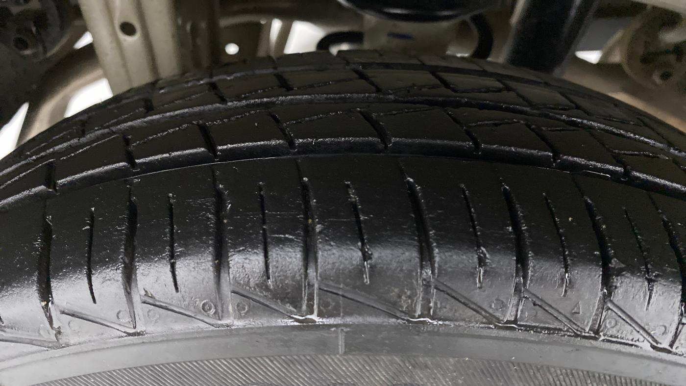 2021 Maruti Alto VXI, Petrol, Manual, 24,524 km, Right Rear Tyre Tread