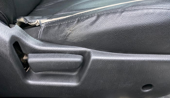 2021 Maruti Alto VXI, Petrol, Manual, 24,524 km, Driver Side Adjustment Panel