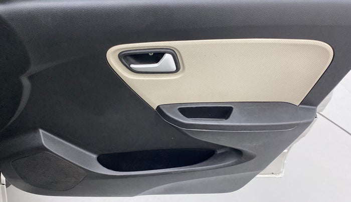 2021 Maruti Alto VXI, Petrol, Manual, 24,524 km, Driver Side Door Panels Control
