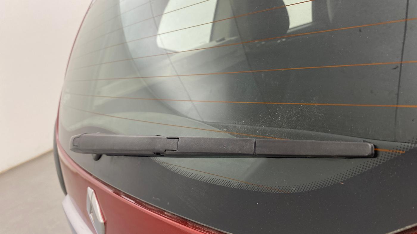 2017 Renault Duster RXS CVT, CNG, Automatic, 15,486 km, Rear Wiper