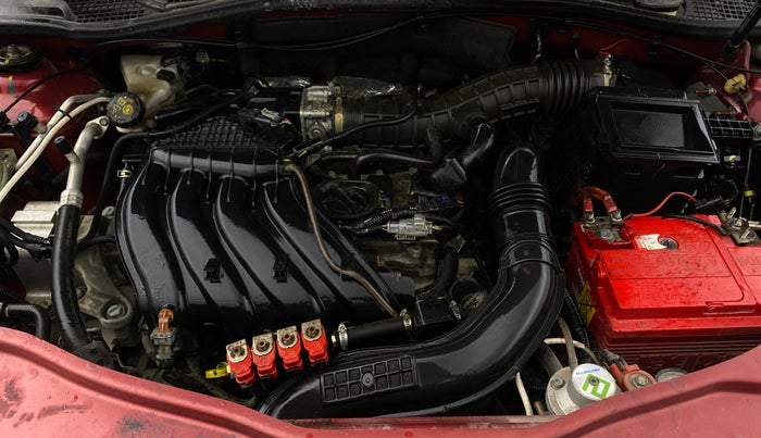 2017 Renault Duster RXS CVT, CNG, Automatic, 15,486 km, Engine View