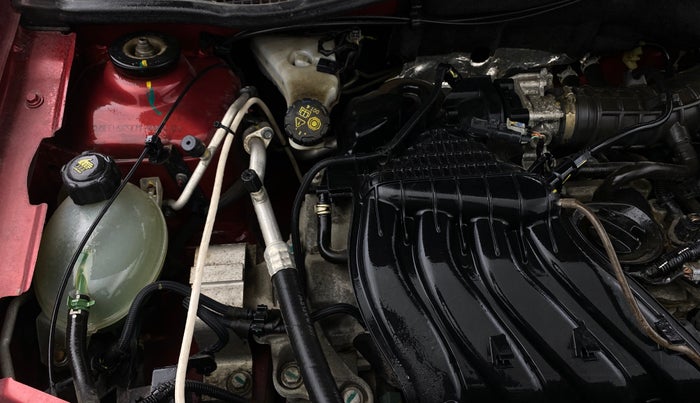 2017 Renault Duster RXS CVT, CNG, Automatic, 15,486 km, Engine View - Right