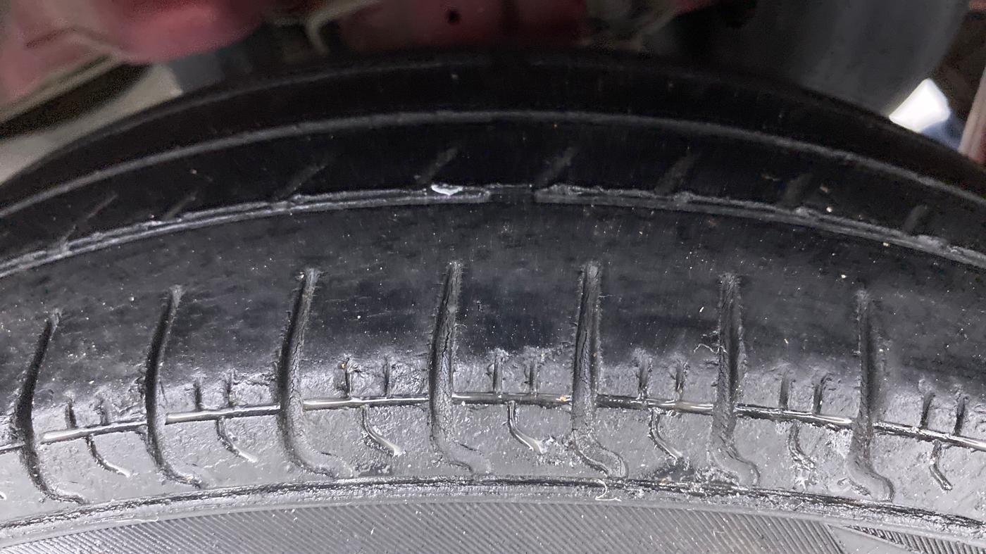 2016 Hyundai Eon ERA PLUS, Petrol, Manual, 46,463 km, Left Rear Tyre Tread