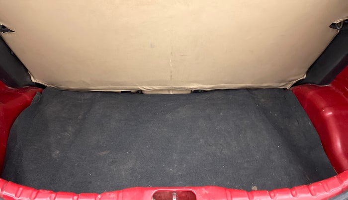 2016 Hyundai Eon ERA PLUS, Petrol, Manual, 46,463 km, Boot Inside