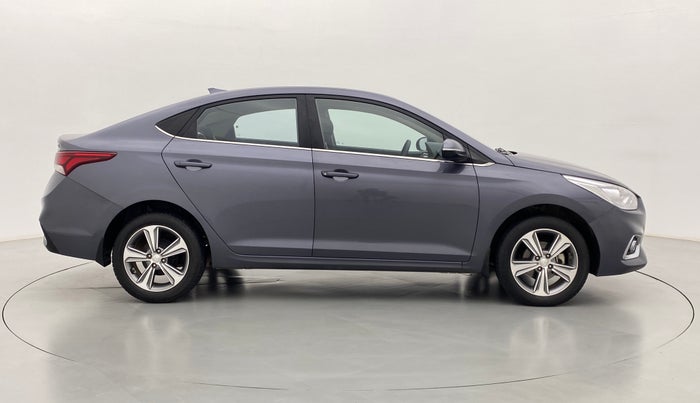 2017 Hyundai Verna 1.6 SX VTVT, Petrol, Manual, 23,775 km, Right Side View