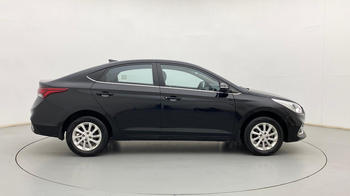 2018 Hyundai Verna 1.6 EX VTVT AT, Petrol, Automatic, 68,095 km, Right Side View