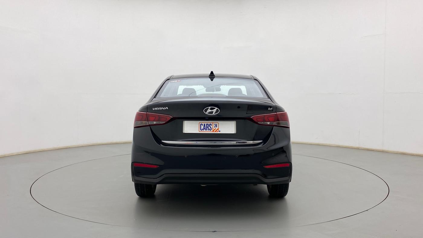 2018 Hyundai Verna 1.6 EX VTVT AT, Petrol, Automatic, 68,095 km, Back/Rear