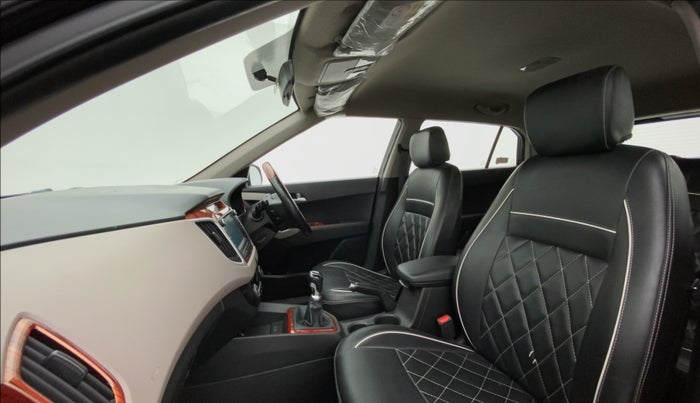 2019 Hyundai Creta SX 1.6 PETROL, Petrol, Manual, 28,314 km, Right Side Front Door Cabin
