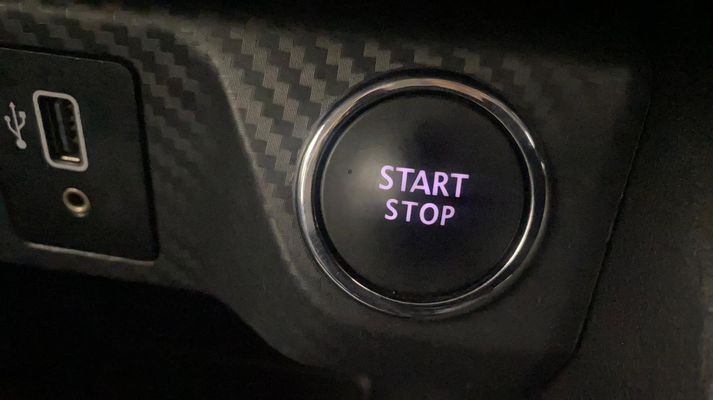 2022 Nissan Kicks XV PREMIUM TURBO 1.3 CVT, Petrol, Automatic, 39,970 km, Keyless Start/ Stop Button