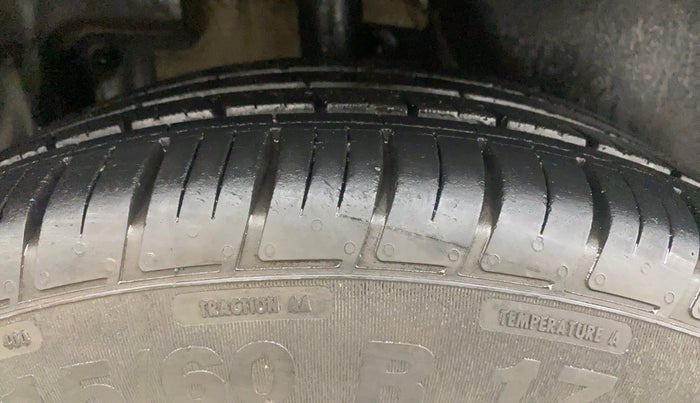 2022 Nissan Kicks XV PREMIUM TURBO 1.3 CVT, Petrol, Automatic, 39,906 km, Right Rear Tyre Tread