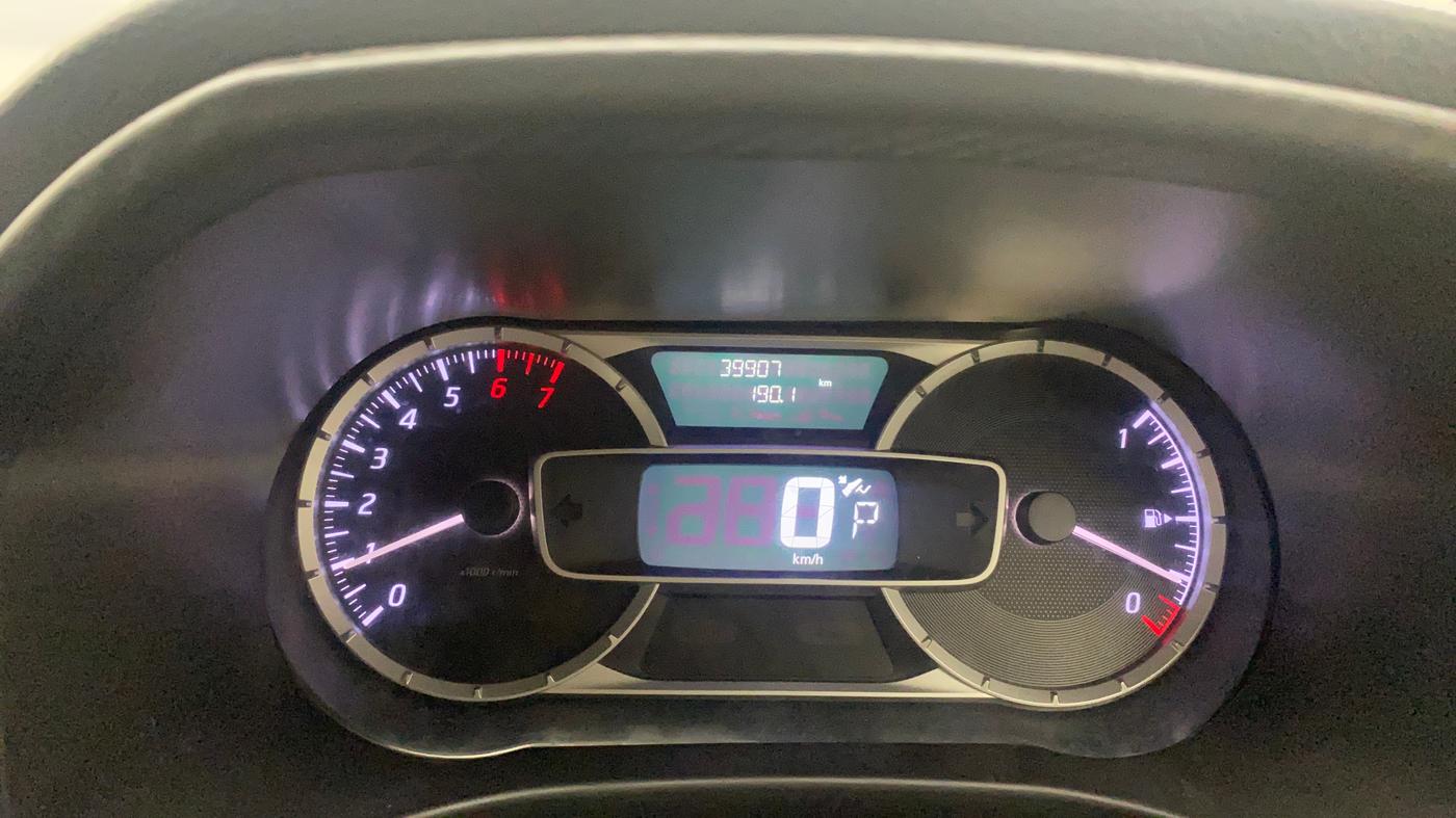 2022 Nissan Kicks XV PREMIUM TURBO 1.3 CVT, Petrol, Automatic, 39,970 km, Odometer Image