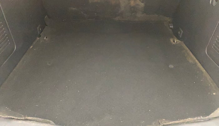 2022 Nissan Kicks XV PREMIUM TURBO 1.3 CVT, Petrol, Automatic, 39,906 km, Boot Inside