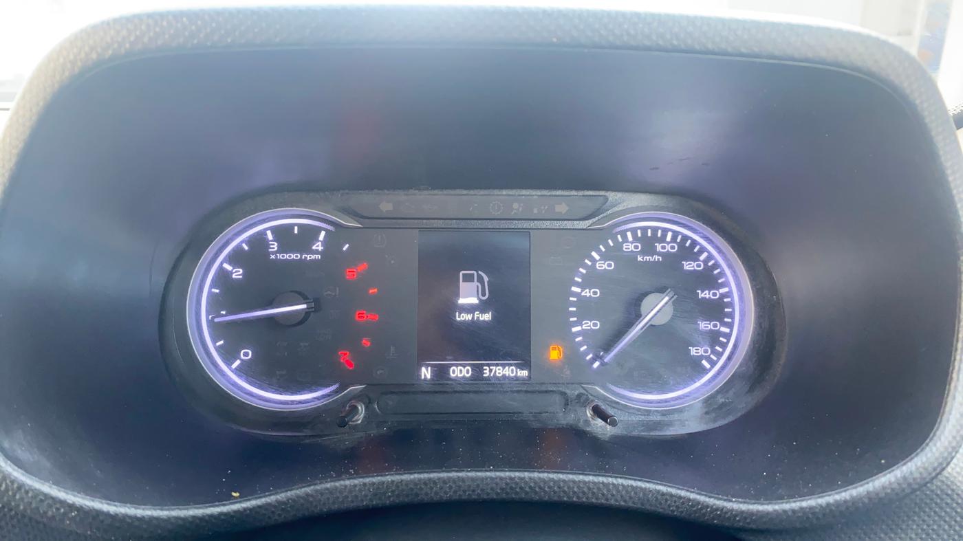2023 Mahindra BOLERO NEO N 8, Diesel, Manual, 38,104 km, Odometer Image