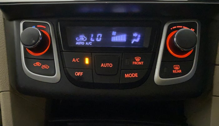 2016 Maruti Ciaz ZXI AT, Petrol, Automatic, 1,03,198 km, Automatic Climate Control