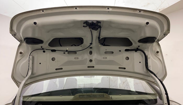 2016 Maruti Ciaz ZXI AT, Petrol, Automatic, 1,03,198 km, Boot Door Open