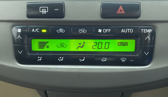 2012 Toyota Fortuner 3.0 MT 4X4, Diesel, Manual, 1,47,757 km, Automatic Climate Control
