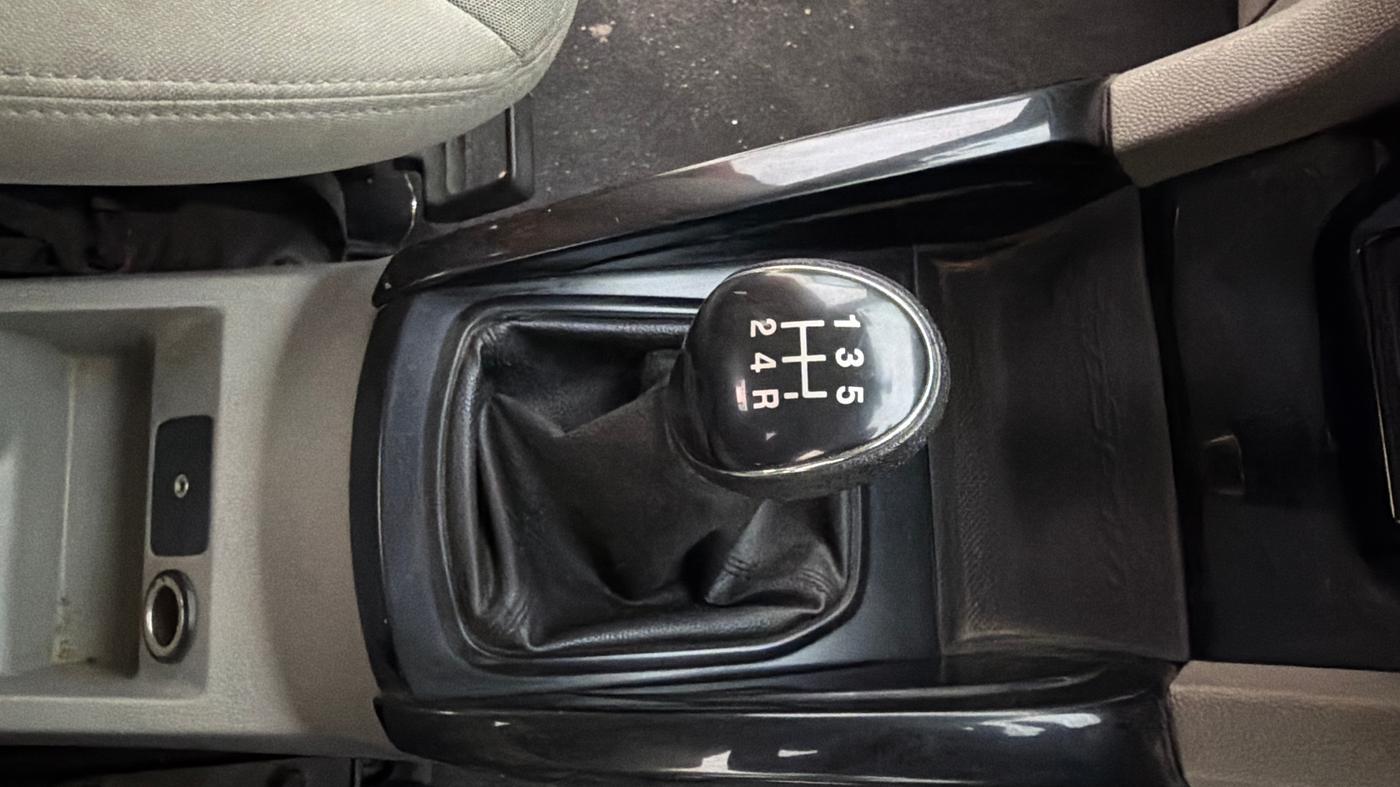 2014 Ford Ecosport TREND 1.5L PETROL, Petrol, Manual, 78,477 km, Gear Lever