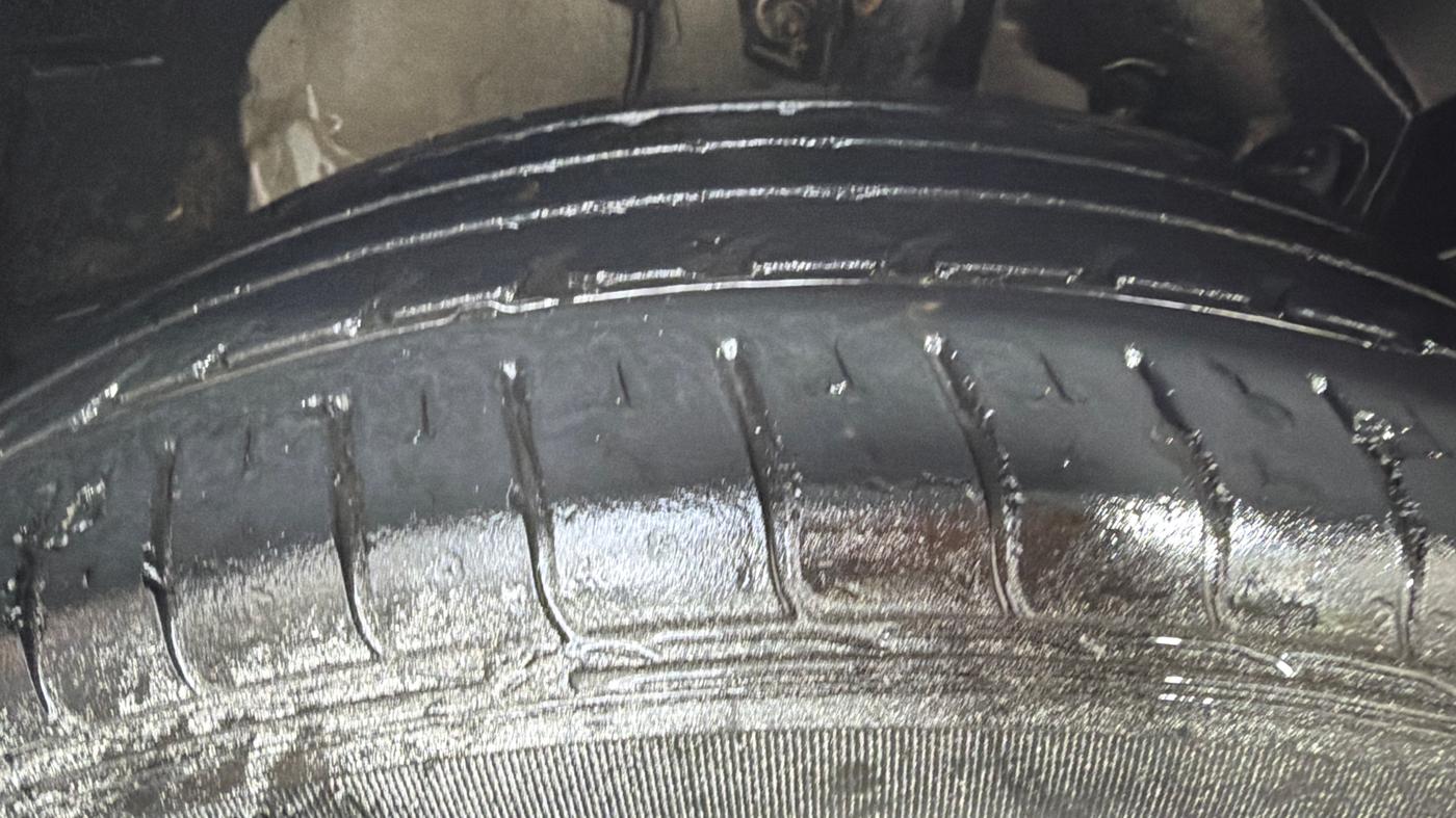 2014 Ford Ecosport TREND 1.5L PETROL, Petrol, Manual, 78,477 km, Right Front Tyre Tread